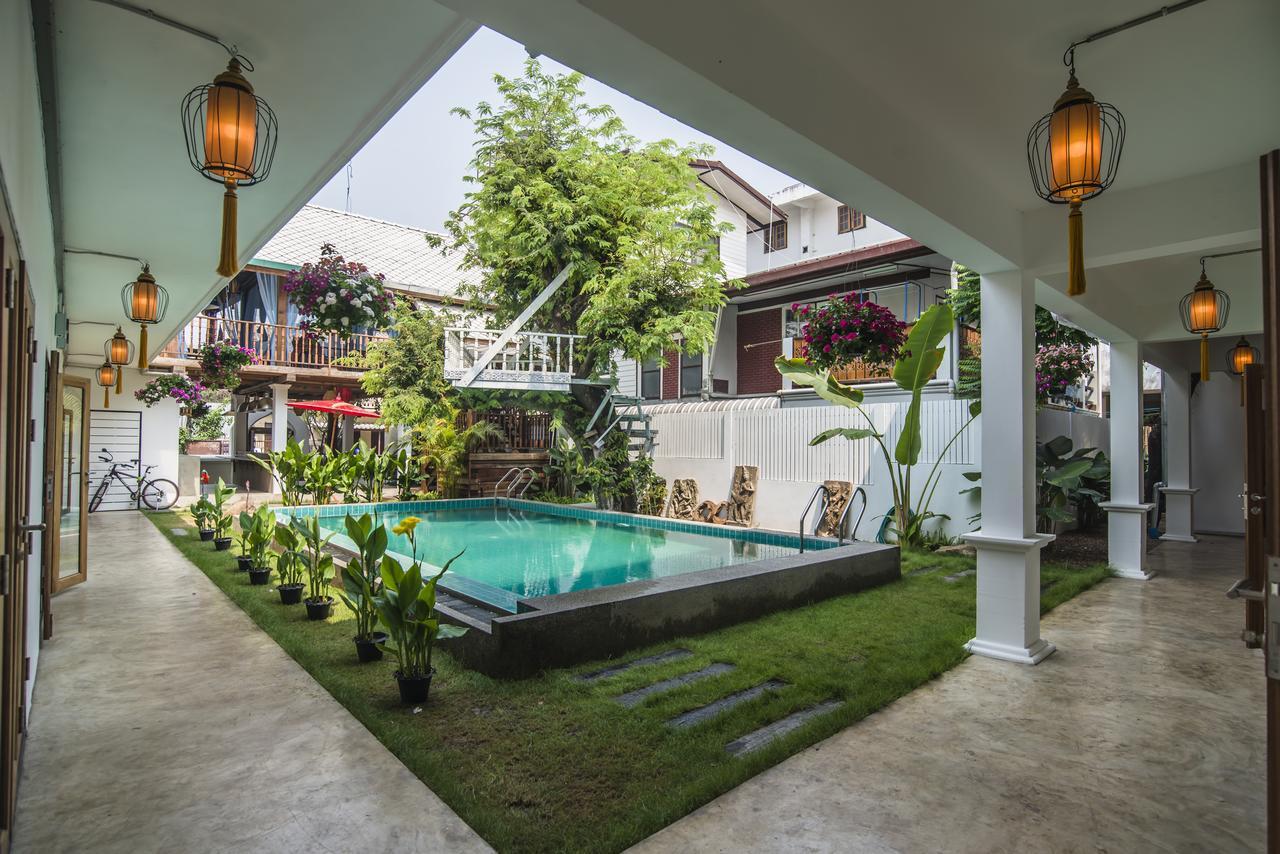 Garden Yard Inn Chiangmai Chiang Mai Exteriör bild